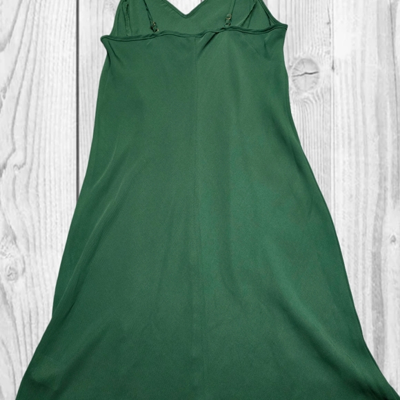 Green Dress with Ruffles - Picture 8 of 9